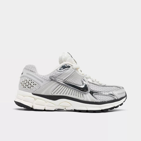 Nike Zoom Vomero 5 Photon Dust Metallic Silver